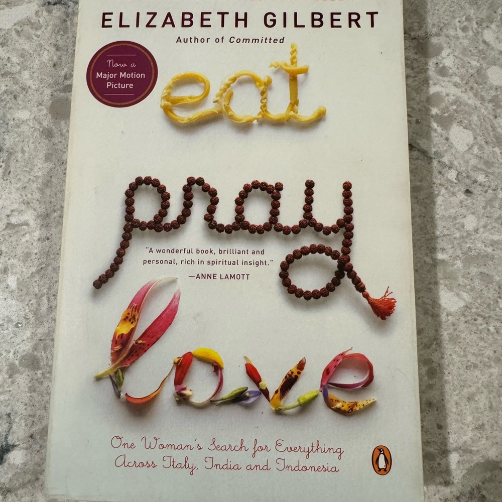 Eat Pray Love by - Paperback